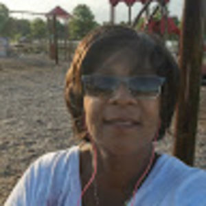 Meet your Posher, Alicia